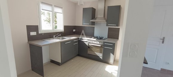 Дом с 3 спальнями в Приморская Шаранта, Франция № 277459 13