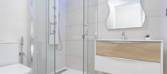 2 bedrooms Apartment in Los Balcones, Spain No. 8745 2