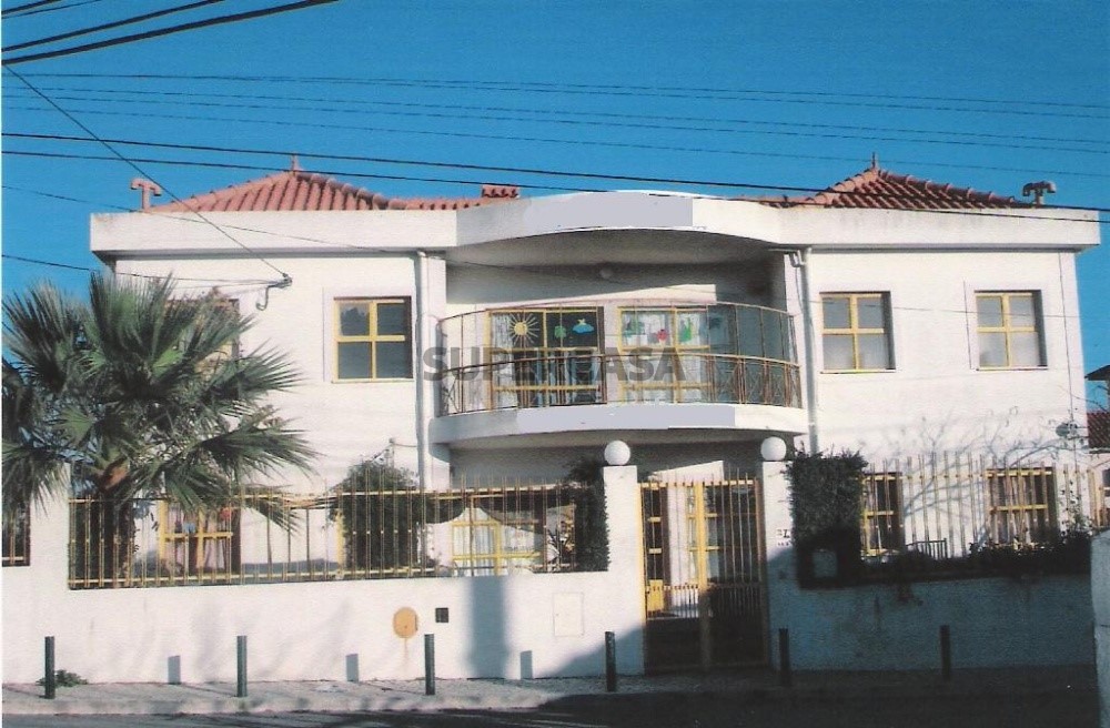 8 bedrooms House in Rio de Mouro, Portugal No. 159730