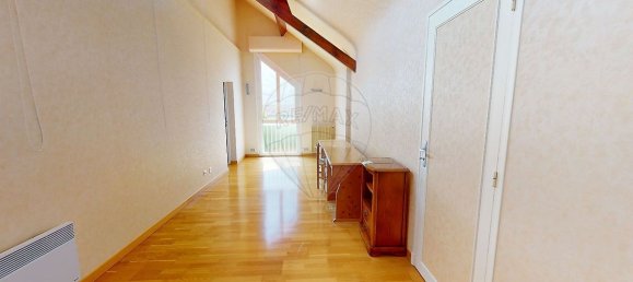 Casa de 5 dormitorios en Loir-et-Cher, France No. 39028 28