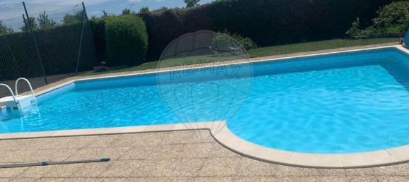 Casa de 5 dormitorios en Loir-et-Cher, France No. 39028 2