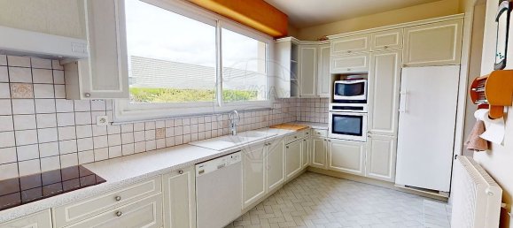 Casa de 5 dormitorios en Loir-et-Cher, France No. 39028 32