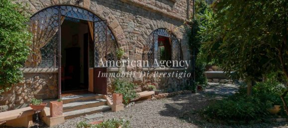 4 bedrooms Apartment in Florence, Italy No. 361859 36