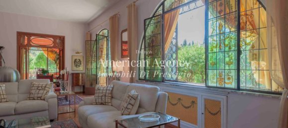 4 bedrooms Apartment in Florence, Italy No. 361859 12
