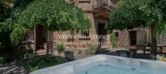 4 bedrooms Apartment in Florence, Italy No. 361859 2