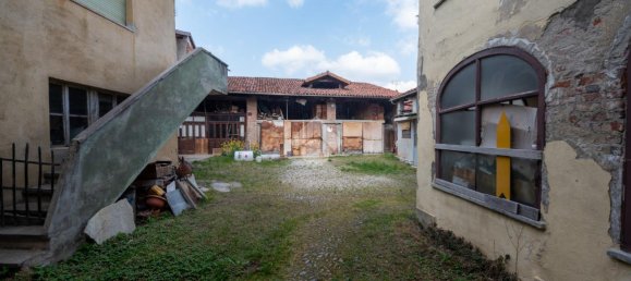 Casa de 4 habitaciónes en Costigliole Saluzzo, Italy No. 24336 26