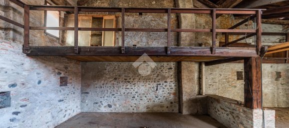 Casa de 4 habitaciónes en Costigliole Saluzzo, Italy No. 24336 6