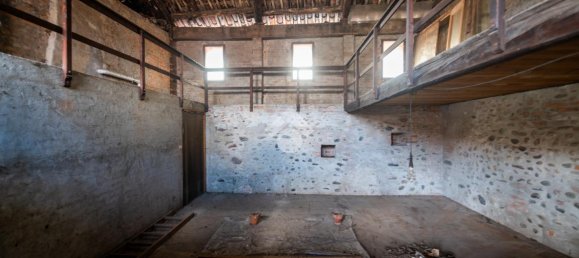 Casa de 4 habitaciónes en Costigliole Saluzzo, Italy No. 24336 2