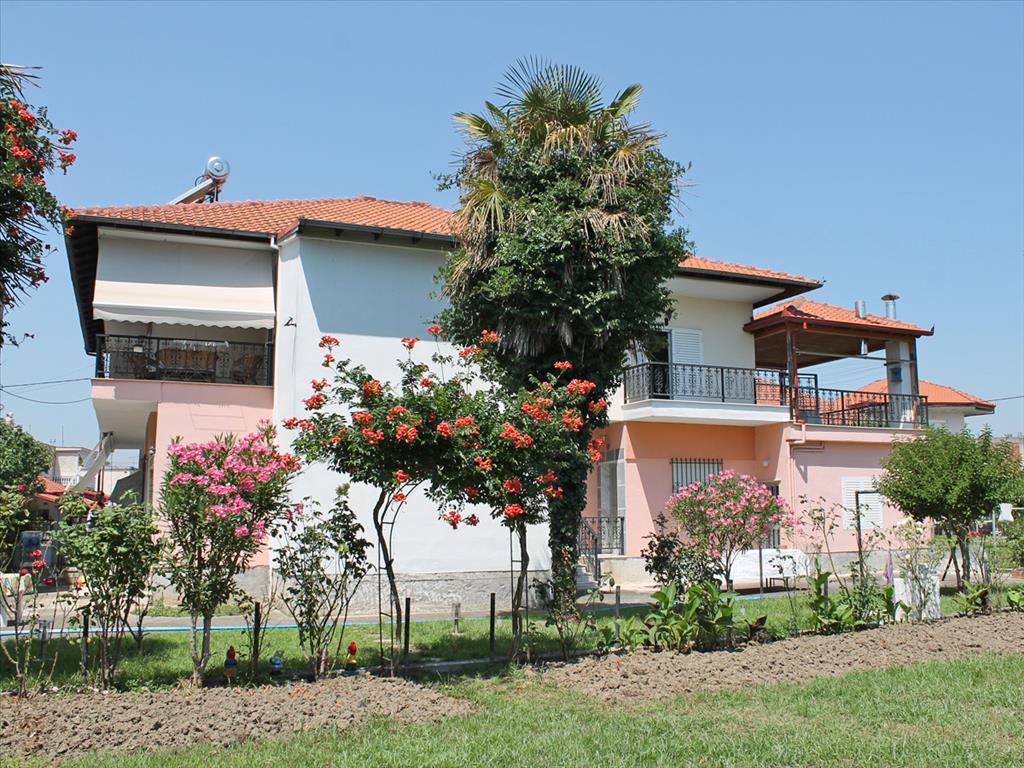 4 Schlafzimmer Gewerbliche Immobilien in Katerini, Greece, Nr. 6130