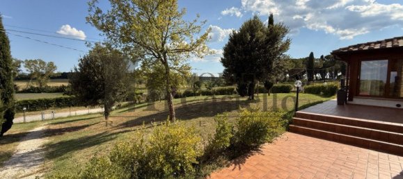 3 bedrooms House in Castiglione del Lago, Italy No. 328482 20