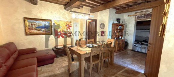 3 bedrooms House in Castiglione del Lago, Italy No. 328482 6