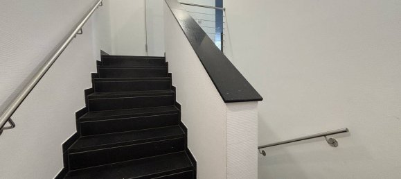 8 rooms Building in Stuttgart, Germany No. 363632 10