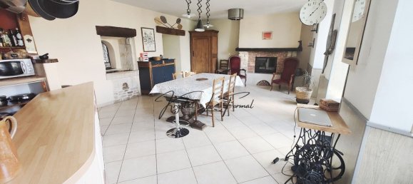 4 bedrooms House in Deux-Sevres, France No. 300956 2