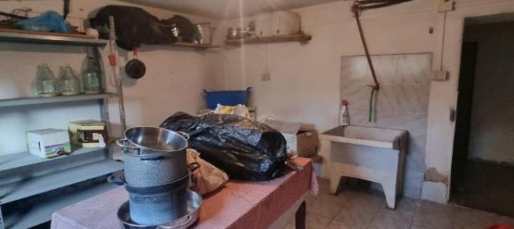 5 rooms Apartment in Colle di Val d'Elsa, Italy No. 64605 5