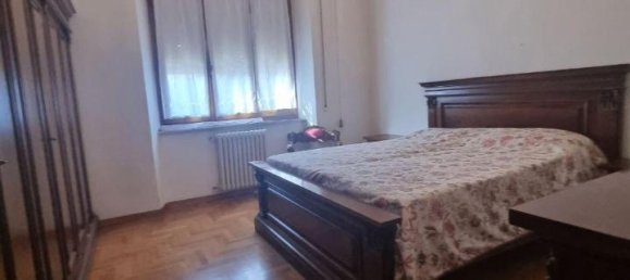5 rooms Apartment in Colle di Val d'Elsa, Italy No. 64605 17