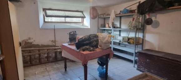 5 rooms Apartment in Colle di Val d'Elsa, Italy No. 64605 2