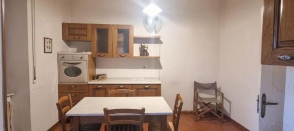 5 rooms Apartment in Colle di Val d'Elsa, Italy No. 64605 22