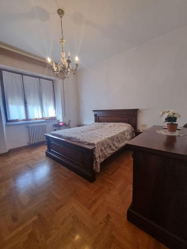 5 rooms Apartment in Colle di Val d'Elsa, Italy No. 64605