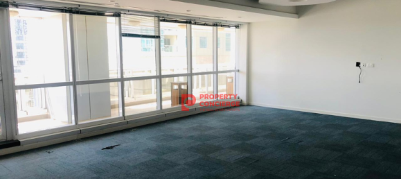 Офис 75м² в Джумейра Лейк Тауэрс, ОАЭ № 42553 7