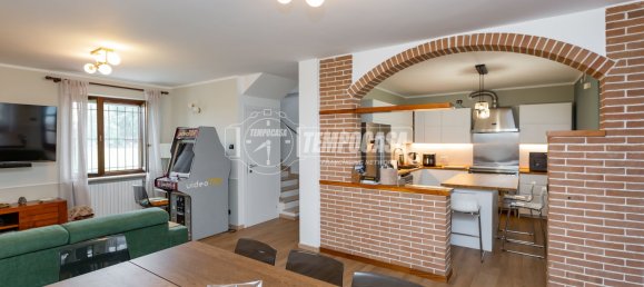 2 bedrooms House in Poirino, Italy No. 372846 12