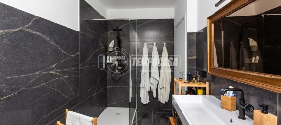 2 bedrooms House in Poirino, Italy No. 372846 9