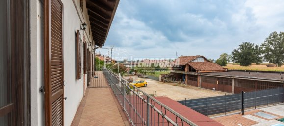 2 bedrooms House in Poirino, Italy No. 372846 23