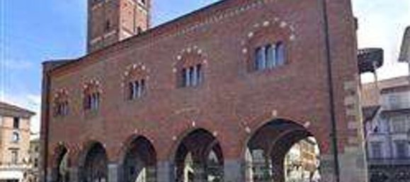 Квартира с 3 комнатами в Монца, Италия № 95575 4