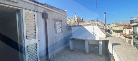 Casa de 3 habitaciónes en Torremaggiore, Italy No. 25978 9