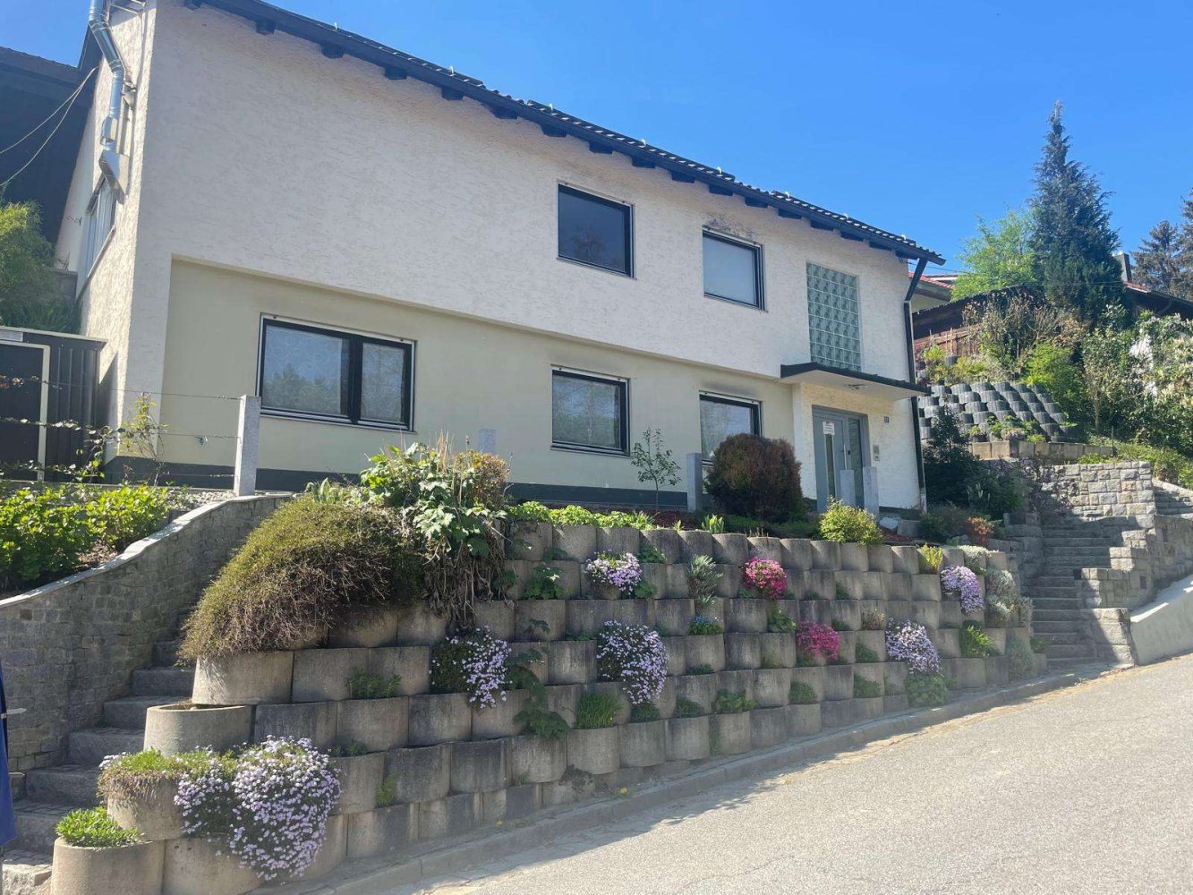 Adosado de 3 dormitorios en Deggendorf, Germany No. 111937