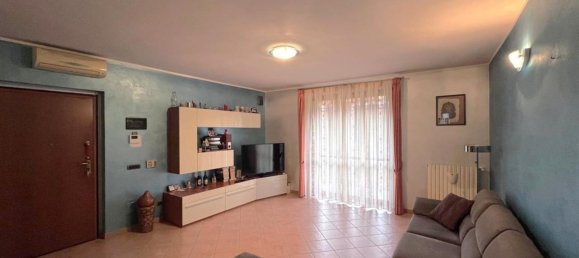 4 rooms Apartment in Beinasco, Italy No. 38085 8