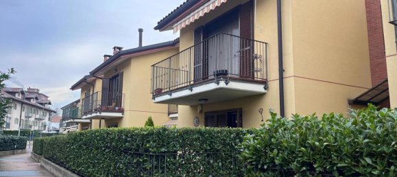4 rooms Apartment in Beinasco, Italy No. 38085 32