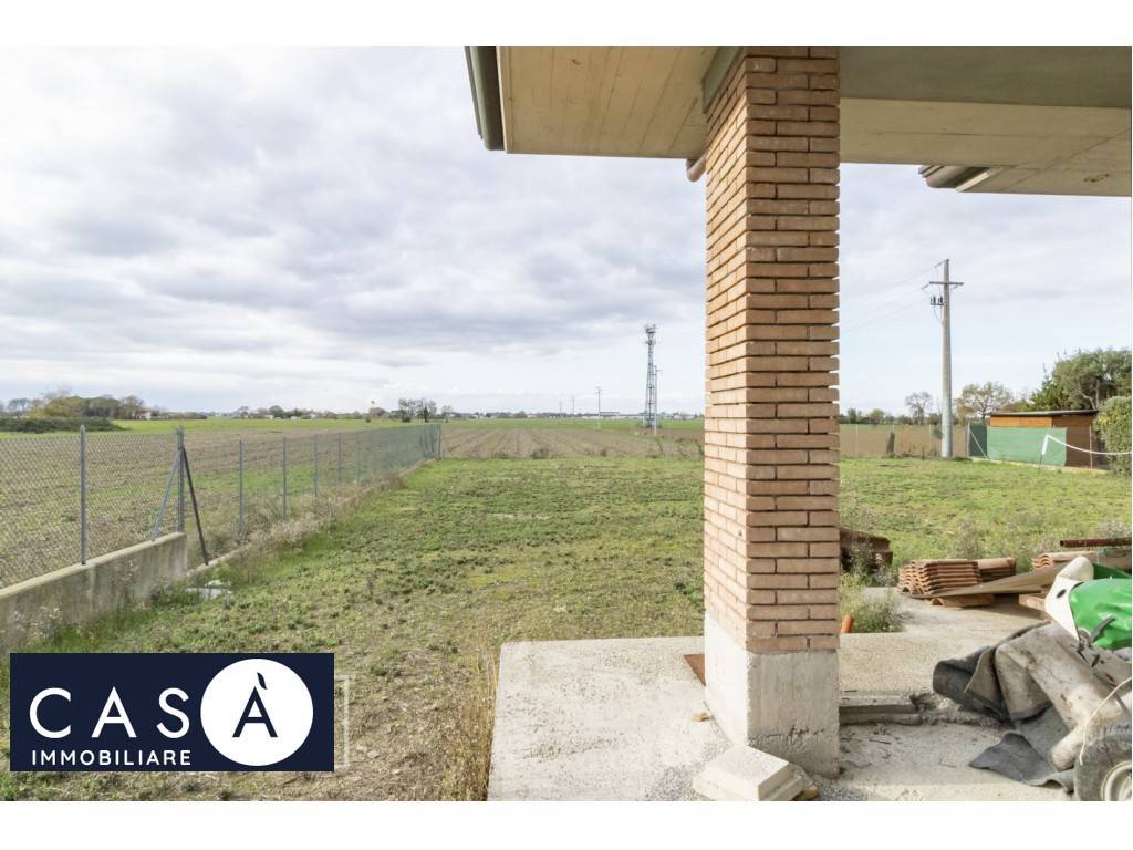 Villa T4 em Ravenna, Italy N.º 19034