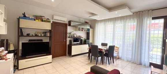 3 bedrooms Apartment in Rome, Italy No. 317174 8