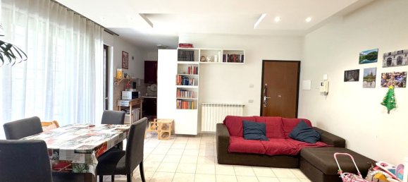 3 bedrooms Apartment in Rome, Italy No. 317174 5