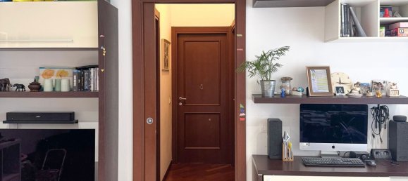 3 bedrooms Apartment in Rome, Italy No. 317174 10