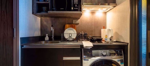 1 Schlafzimmer Eigentumswohnung in Bang Rak, Thailand, Nr. 9380 6