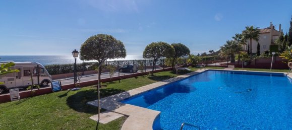 Пентхаус с 3 спальнями в Манильва, Испания № 189598 3