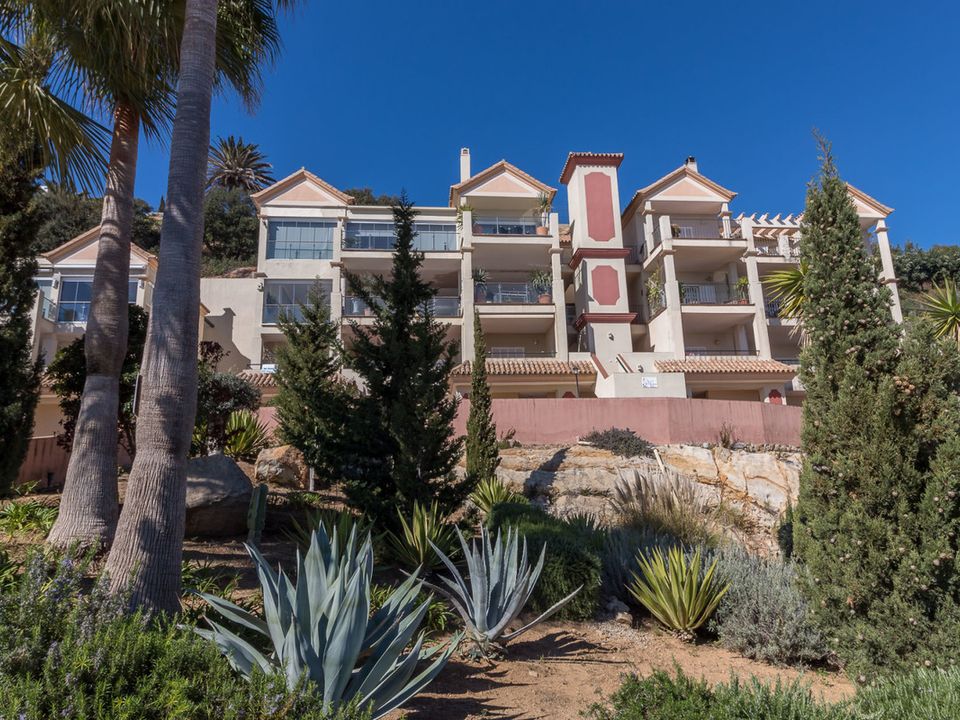 Пентхаус с 3 спальнями в Манильва, Испания № 189598