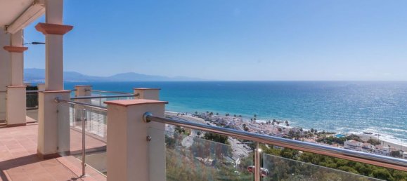 Пентхаус с 3 спальнями в Манильва, Испания № 189598 4