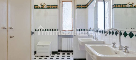 4 غرف نوم شقة في Trieste, Italy رقم 15715 46