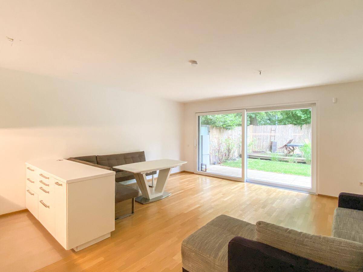 2 rooms Apartment in Liesing, Austria No. 195726