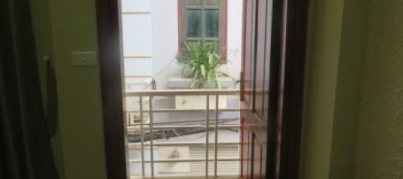 5 bedrooms House in Cau Giay, Vietnam No. 332 9