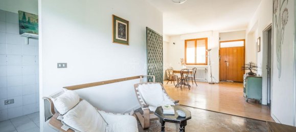 Квартира с 4 комнатами в Модильяна, Италия № 80152 9