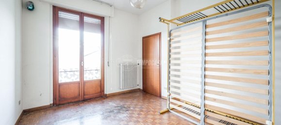 Квартира с 4 комнатами в Модильяна, Италия № 80152 13