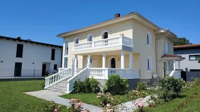 6 rooms Villa in Ebreichsdorf, Austria No. 258823