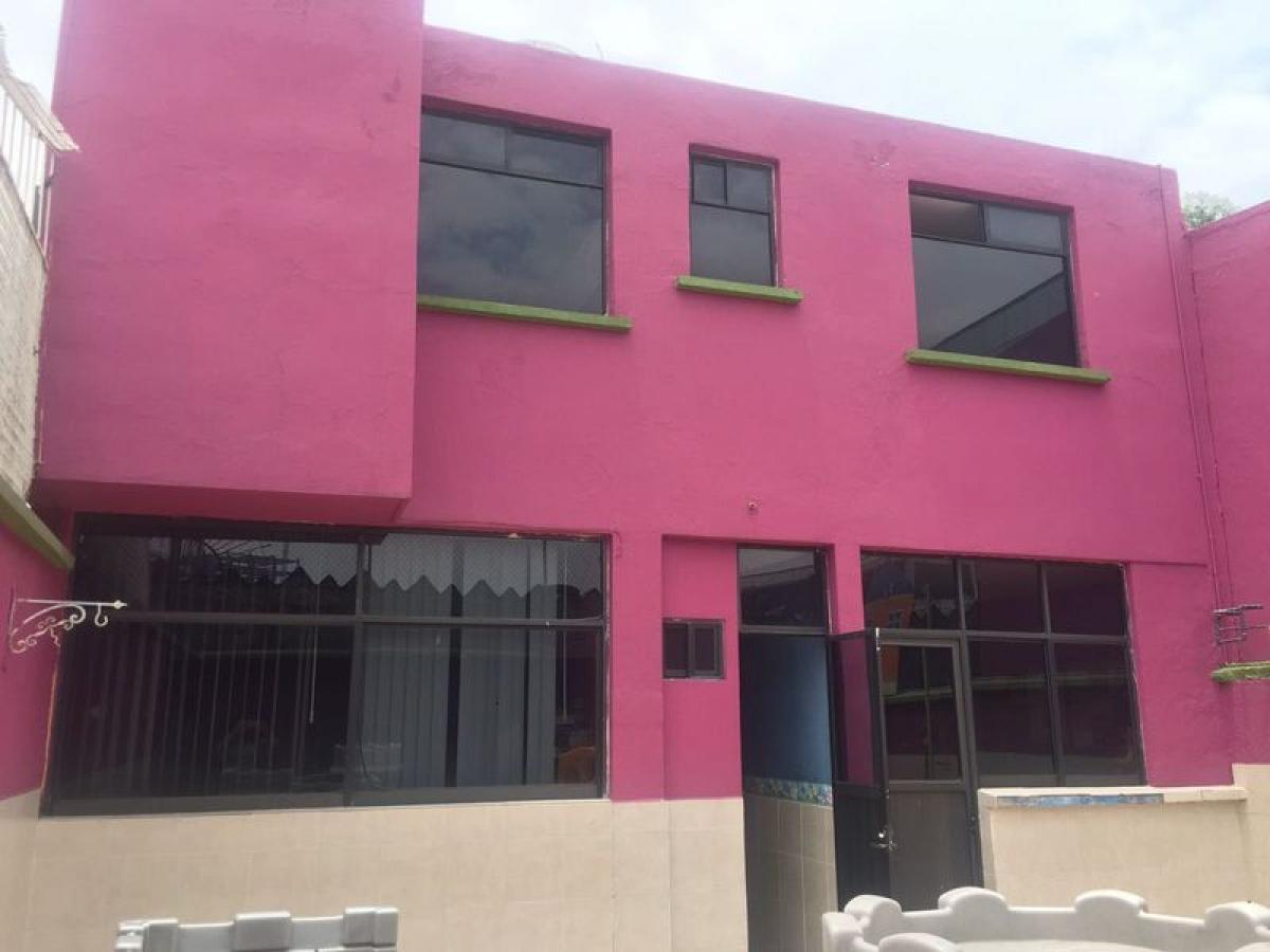 Casa de 5 dormitorios en Tlalnepantla, Mexico No. 208805