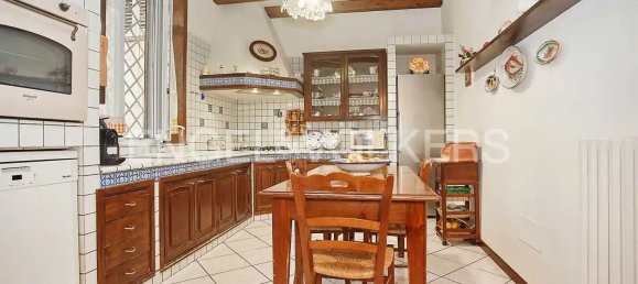 15 rooms Apartment in Palermo, Italy No. 63247 15