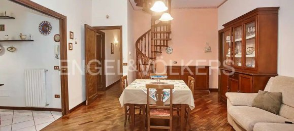 15 rooms Apartment in Palermo, Italy No. 63247 16