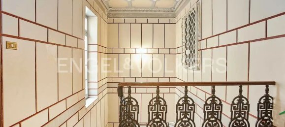 15 rooms Apartment in Palermo, Italy No. 63247 4