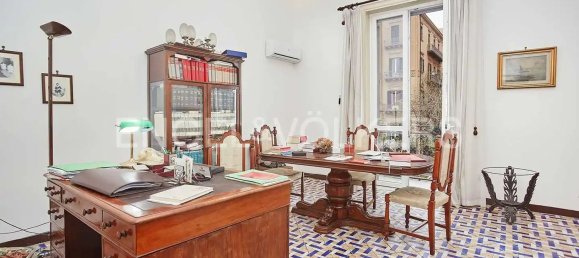 15 rooms Apartment in Palermo, Italy No. 63247 17